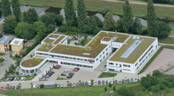 Foto: inomed Gebäude Luftansicht